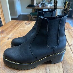 Dr Martens Sanguine Chelsea Boot